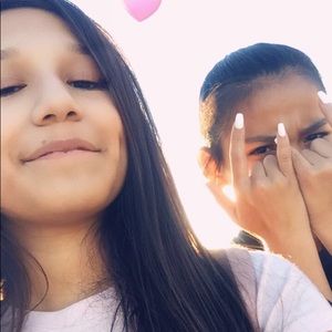 Meet your Posher, Alexandra